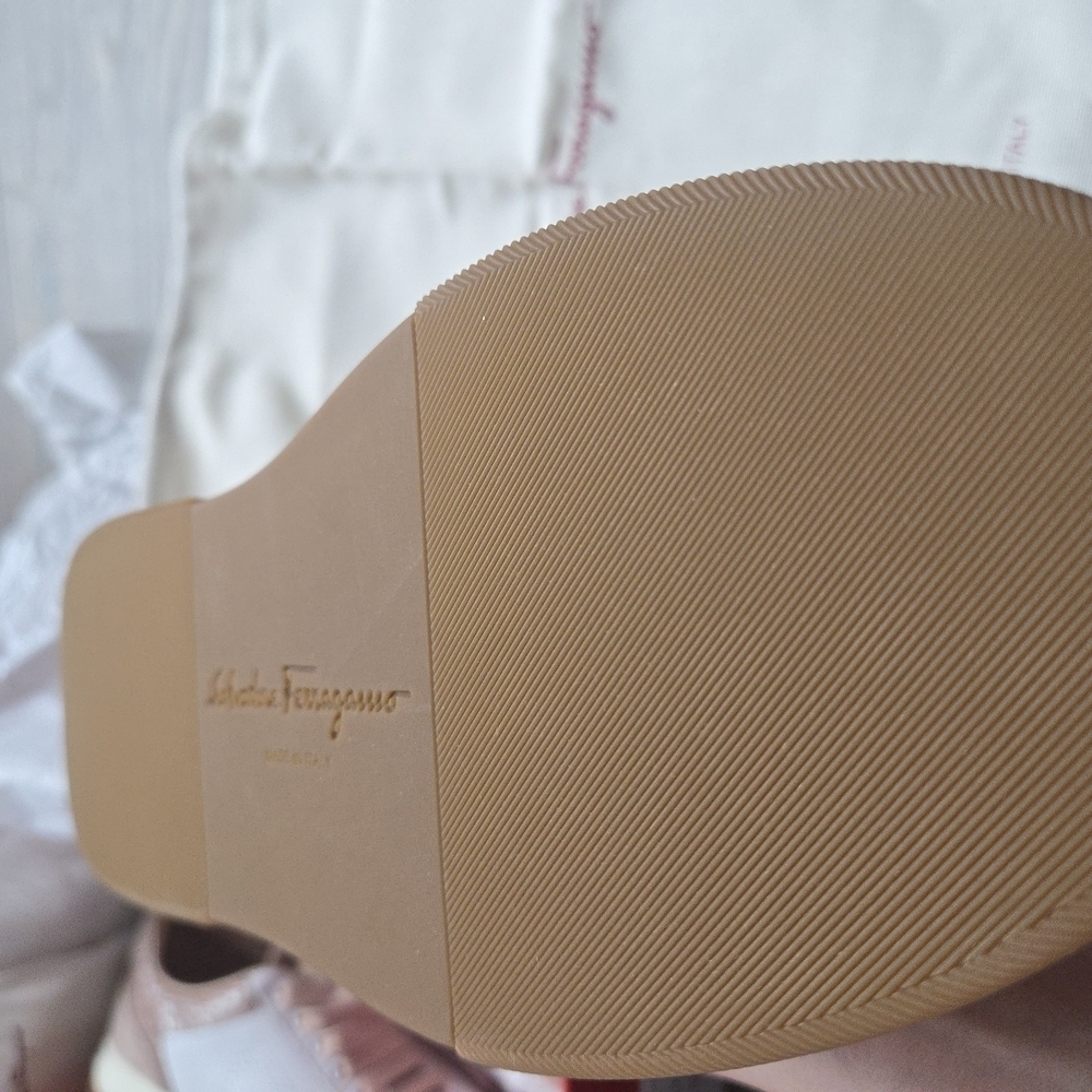 Salvatore Ferragamo NWT Womens Sneakers - Picture 6 of 16